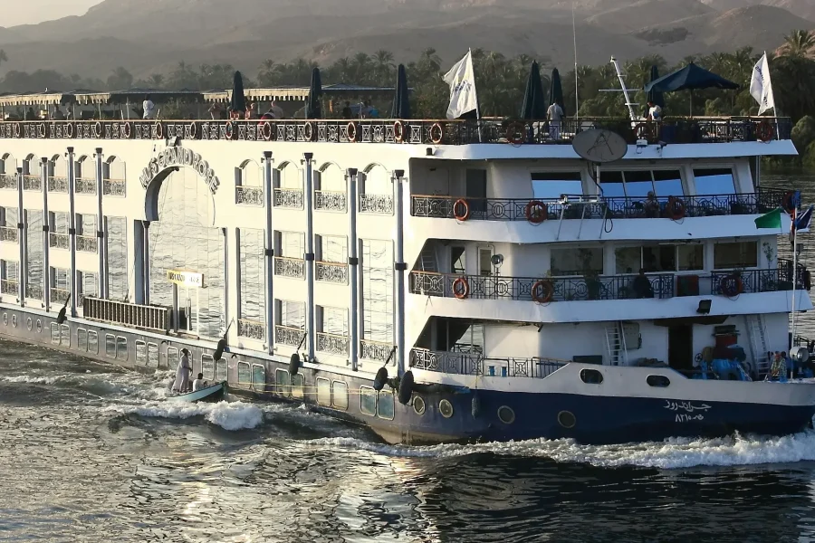 5-Day Nile Cruise with Private Guide from Luxor to Aswan
