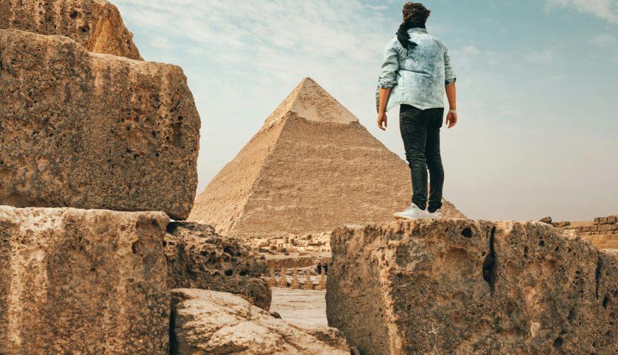 Discover the Timeless Wonder of the Pyramids of Giza